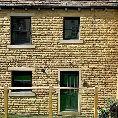 홀름퍼스 Victoria House 빌라 외부 사진